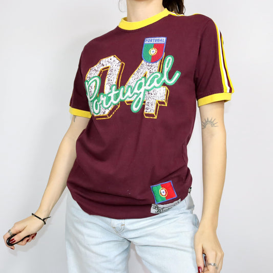 Vintage 80s 90s BB LONDON T-shirt short sleeve Portugal yellow dark red S/M