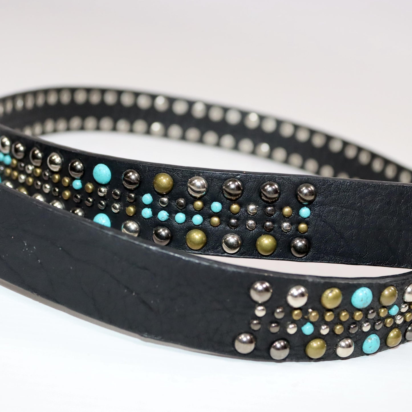 Vintage 80s 90s belt black narrow rivets stones silver blue Made in Italy 90 cm