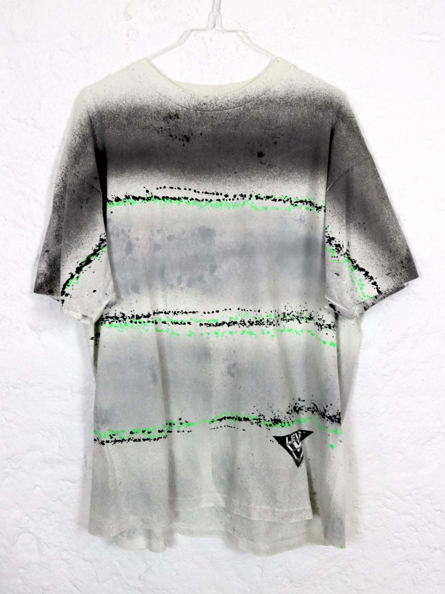 Vintage 80s 90s LEVIS T-Shirt 1990 short sleeve crazy pattern green white grey Single stitched S