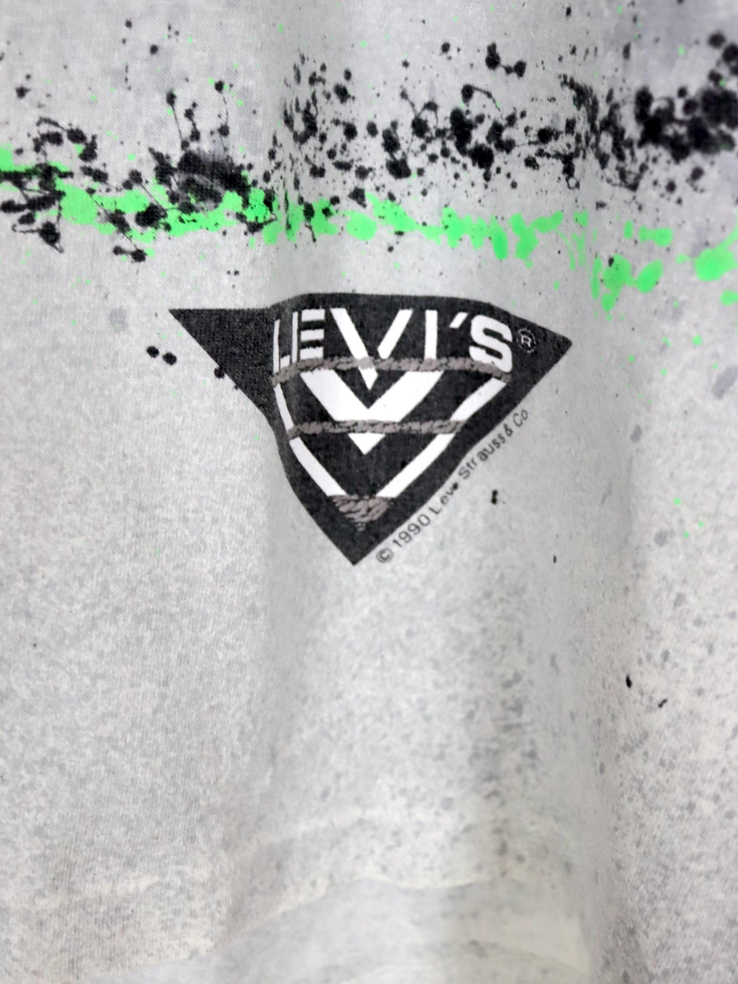 Vintage 80s 90s LEVIS T-Shirt 1990 short sleeve crazy pattern green white grey Single stitched S