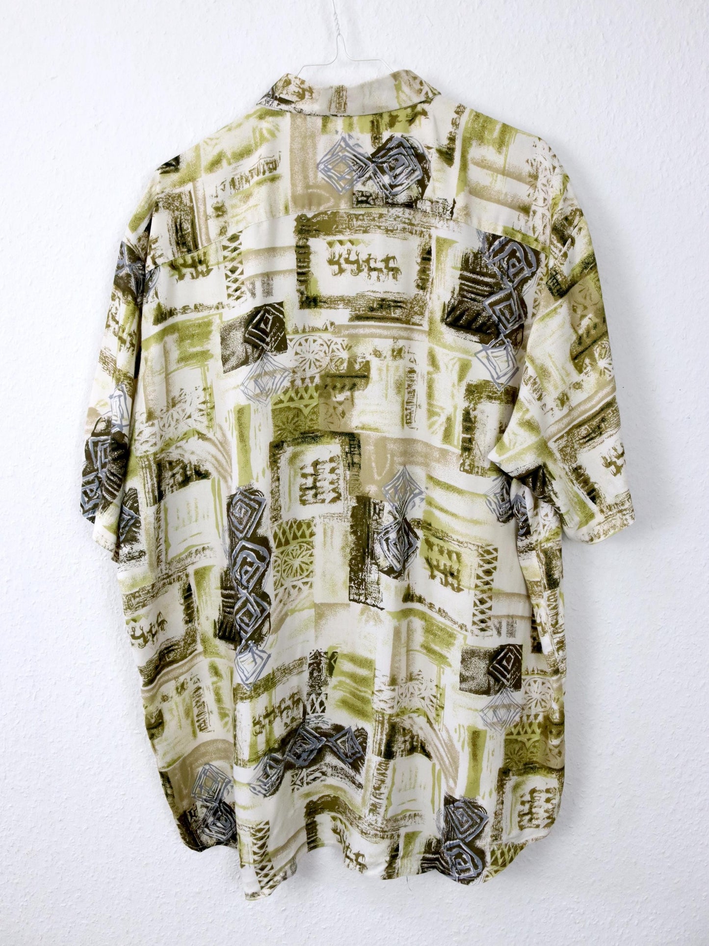 Vintage 80s 90s IVJ shirt short sleeve crazy pattern green white XL