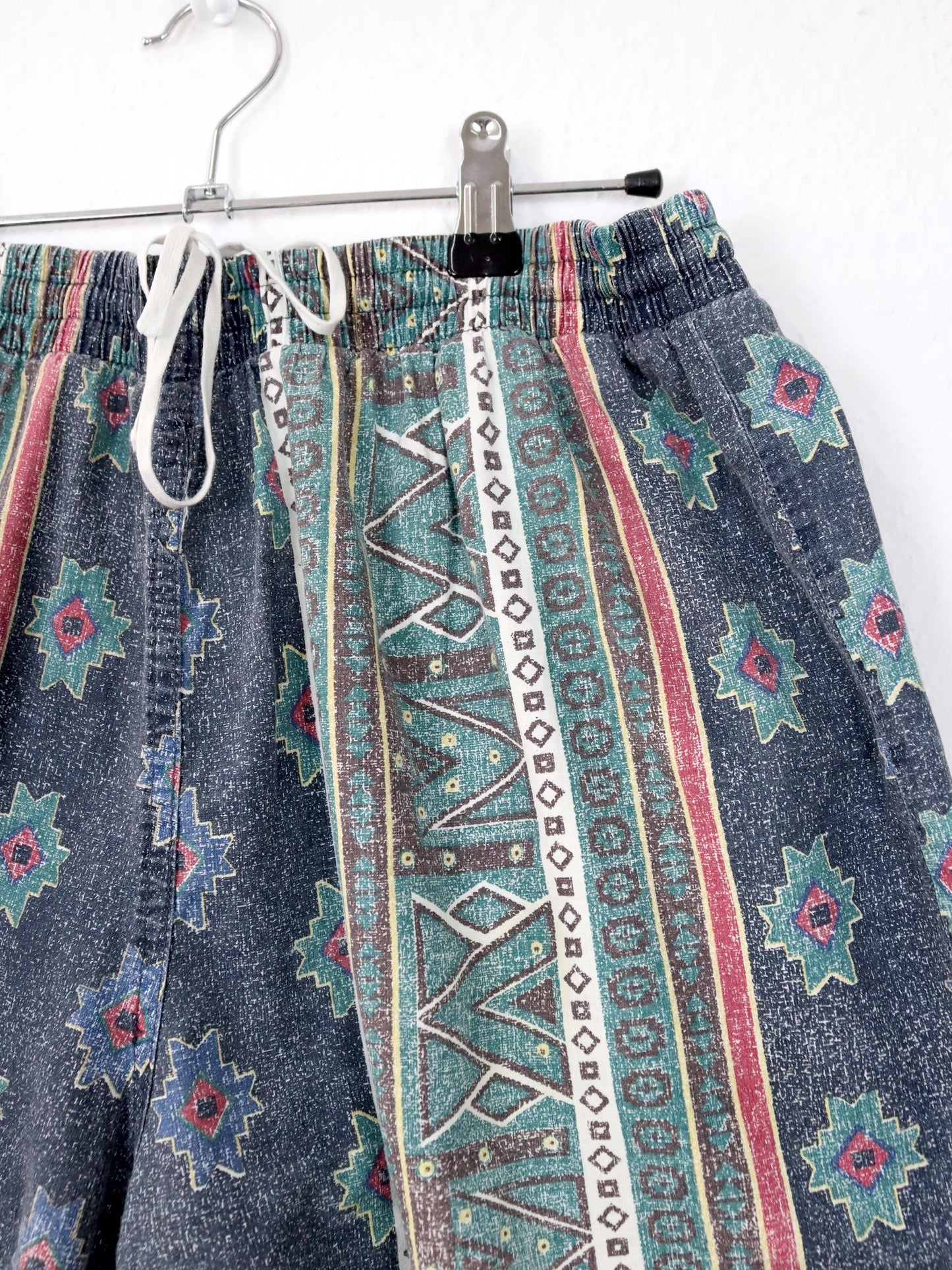 Vintage 80er 90er CLUBT Shorts Badeshorts crazy pattern L