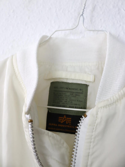 Vintage 80s 90s ALPHA INDUSTRIES bomber jacket lightly lined white Made in USA S