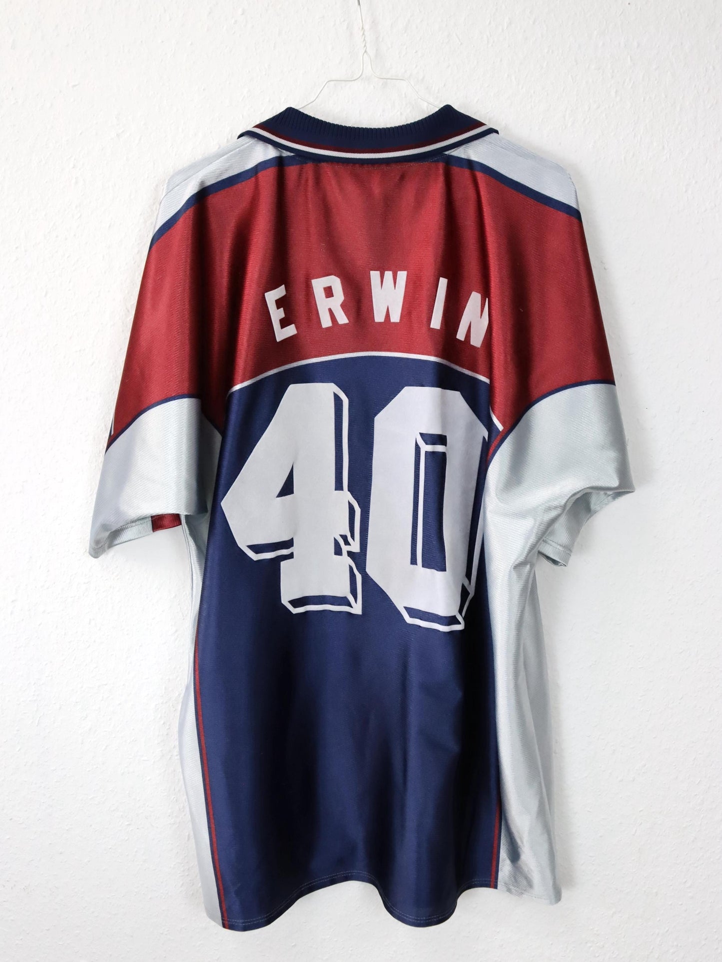 Vintage 80er 90er JAKO Trikot Shirt kurzarm glänzend metallic XL