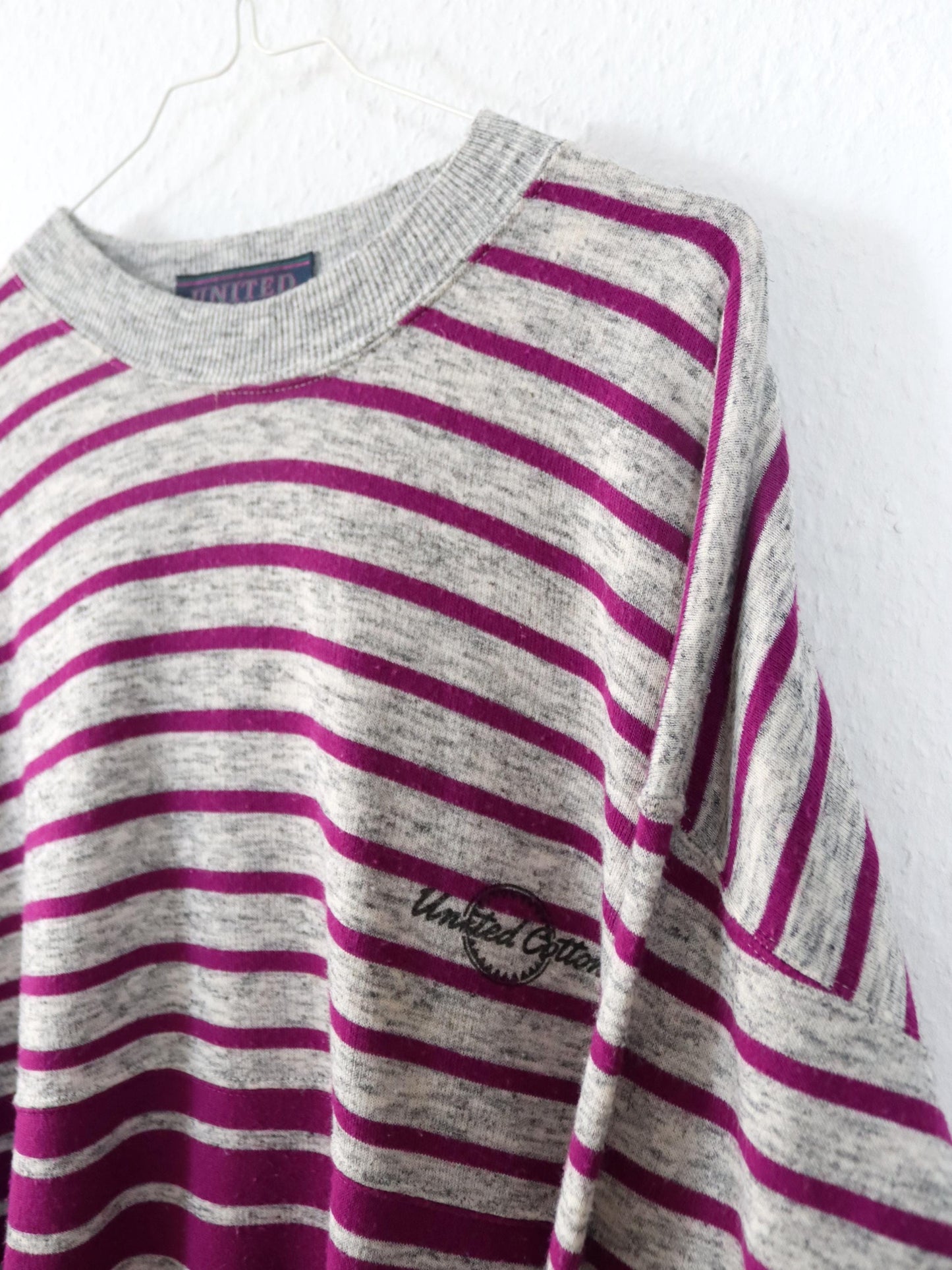Vintage 80er 90er UNITED COTTON Sweatshirt Pullover gestreift grau lila L