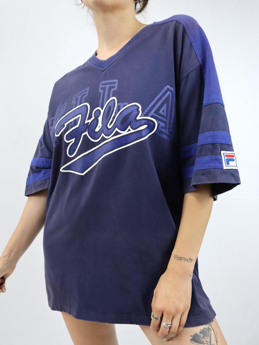Vintage 80s 90s FILA T-Shirt short sleeve heavy cotton blue V-neck L