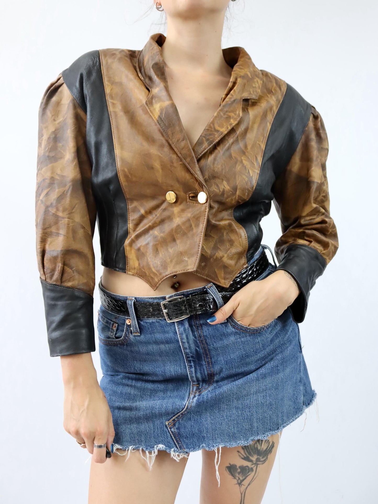 Vintage 80er 90er Lederjacke Schulterpolster kurz geschnitten S/M