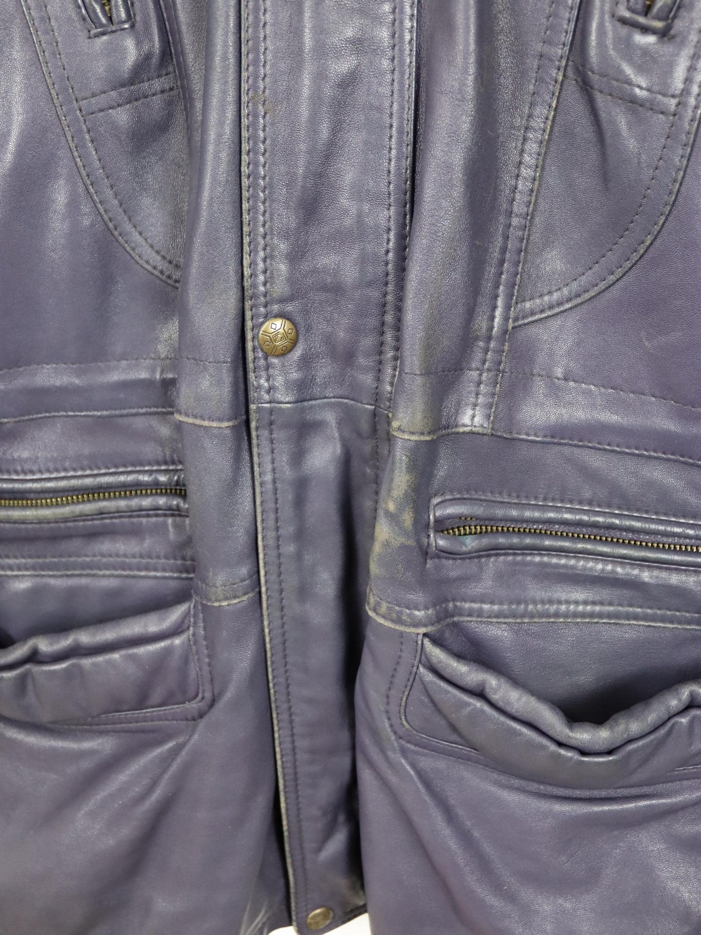 Vintage 80er 90er L.LAMBERTAZZI Mantel Jacke Leder lila Schulterpolster 54 XXL