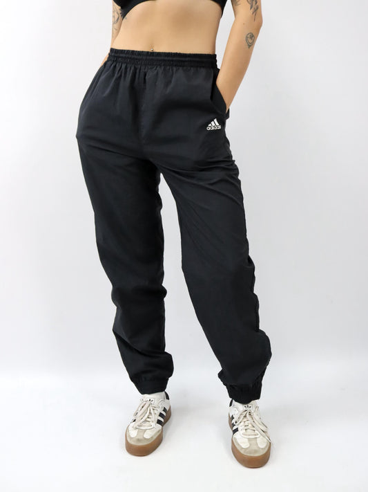 Vintage 80er 90er ADIDAS Jogginghose Trainingshose schwarz glänzend doppellagig M