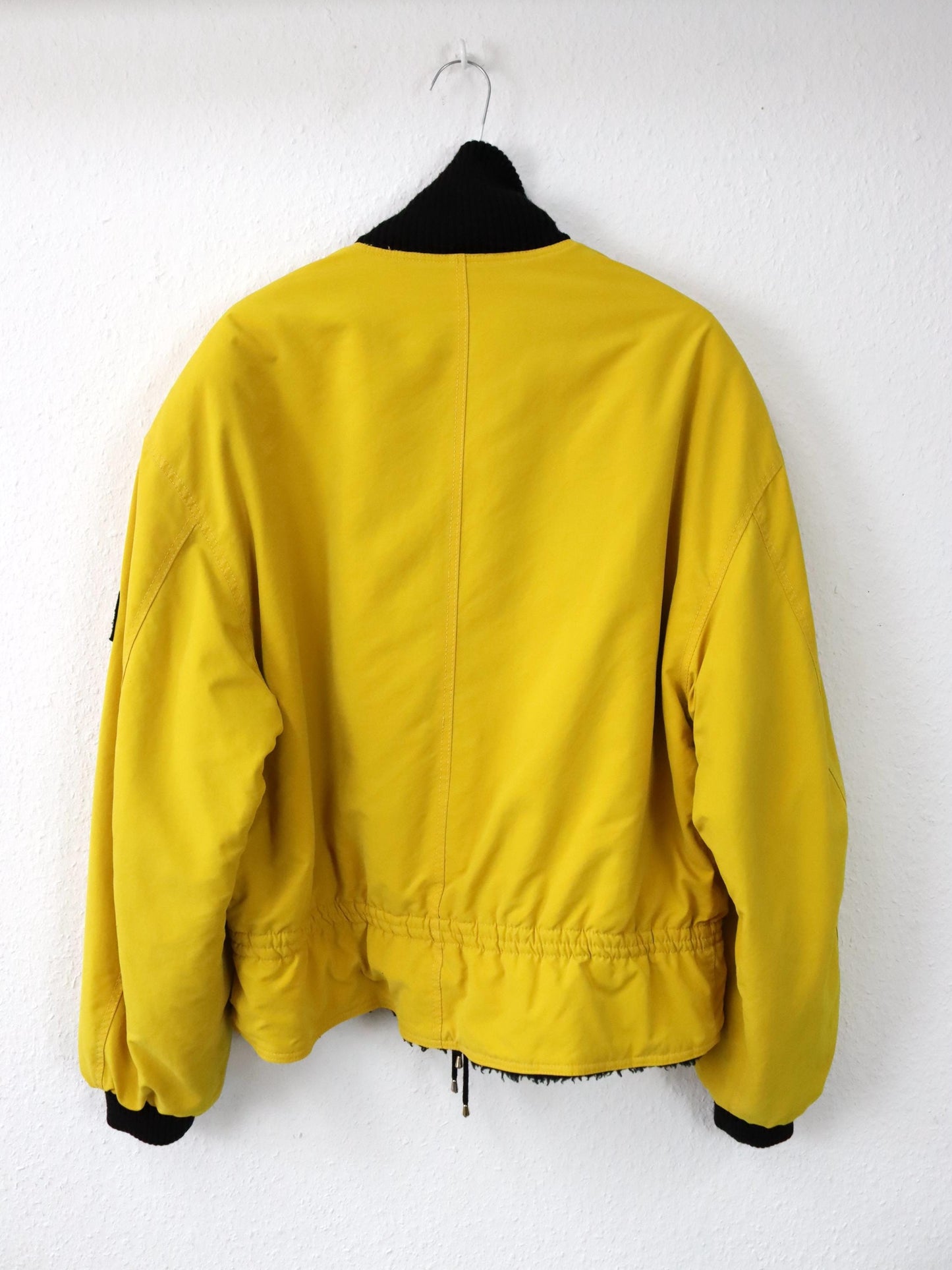 Vintage 80er 90er Winterjacke Jacke gefüttert Teddyfell Schulterpolster gelb tailliert Stehkragen L
