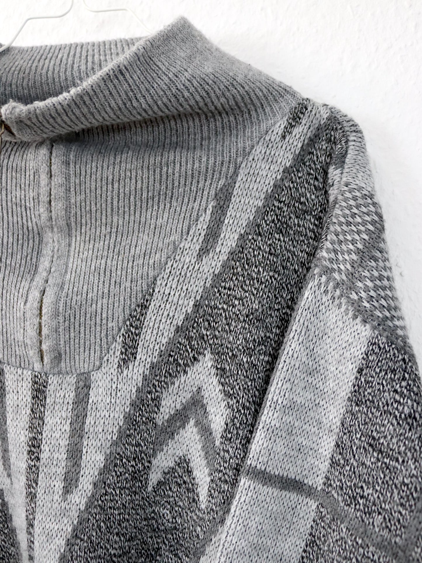 Vintage 80s 90s knitted sweater patterned zipper grey S/M