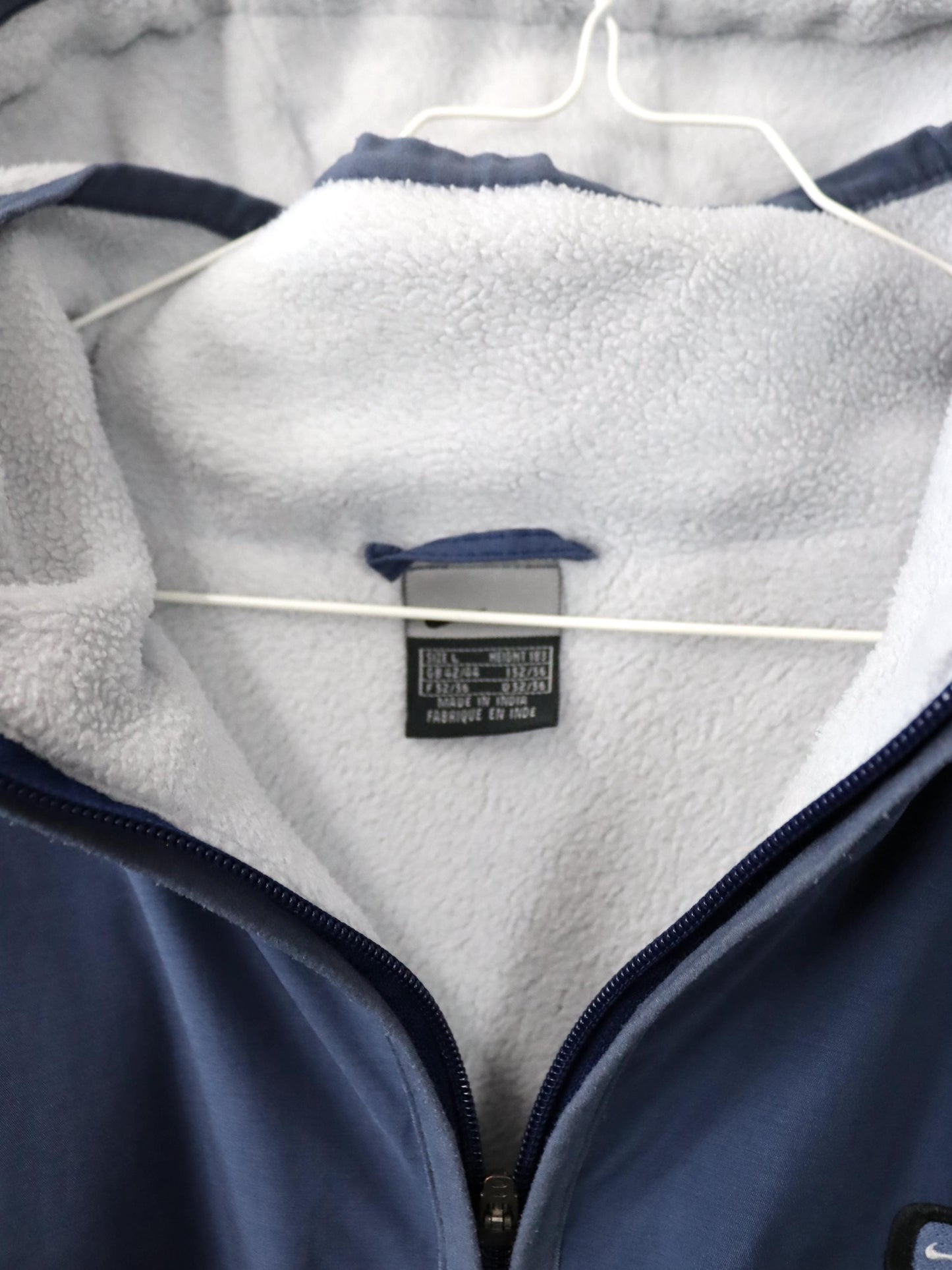 Vintage 90s 00s Y2k NIKE jacket with fleece lining and hood, blue, size L