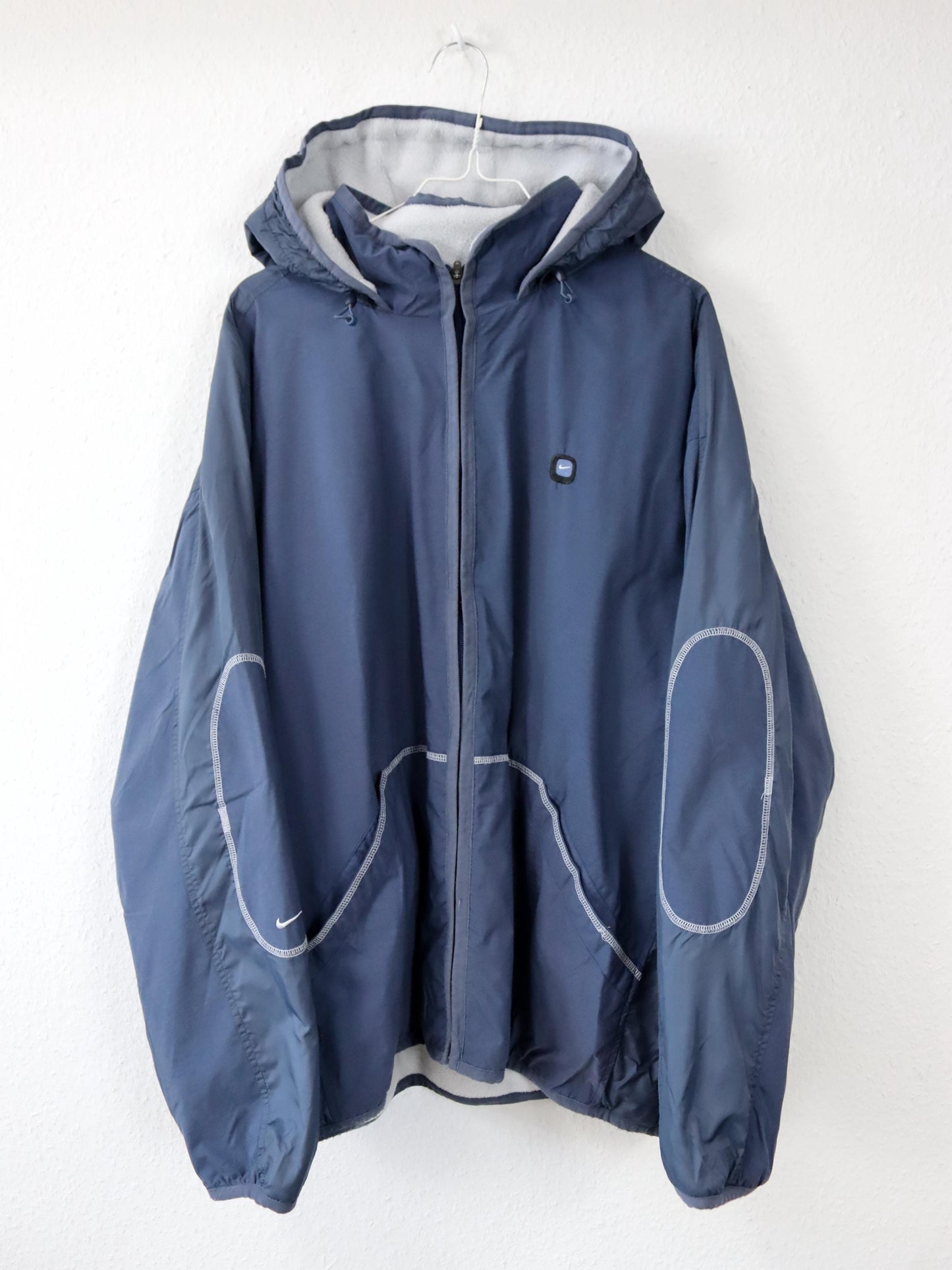 Vintage 90s 00s Y2k NIKE jacket with fleece lining and hood, blue, size L