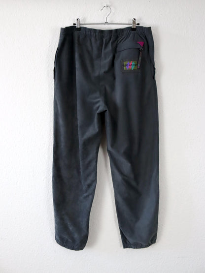 Vintage 80er 90er GREAT ESCAPES Trainingshose Jogginghose grau L