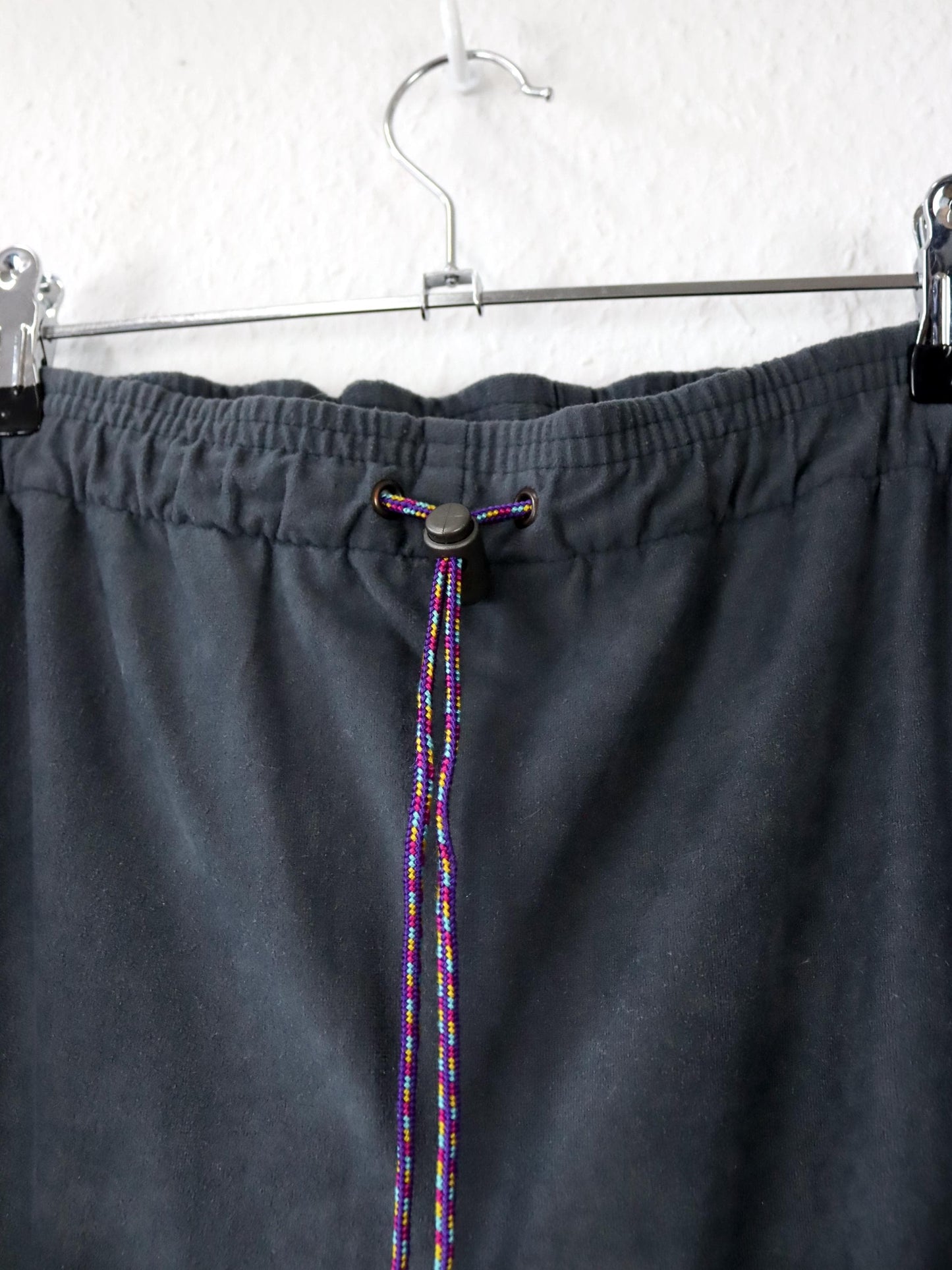 Vintage 80er 90er GREAT ESCAPES Trainingshose Jogginghose grau L