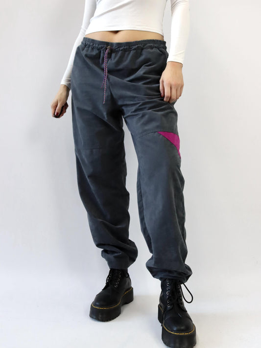 Vintage 80er 90er GREAT ESCAPES Trainingshose Jogginghose grau L