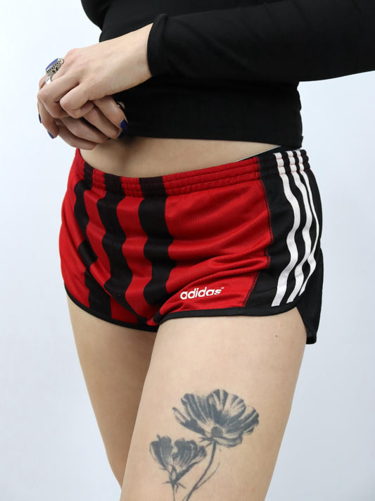 Vintage 80er 90er ADIDAS Laufshorts Shorts kurze Hose schwarz rot gestreift 42
