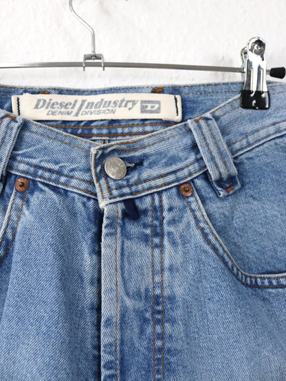 Vintage 80er 90er DIESEL Saddler Jeans Hose gerades Bein hellblau Denim W29