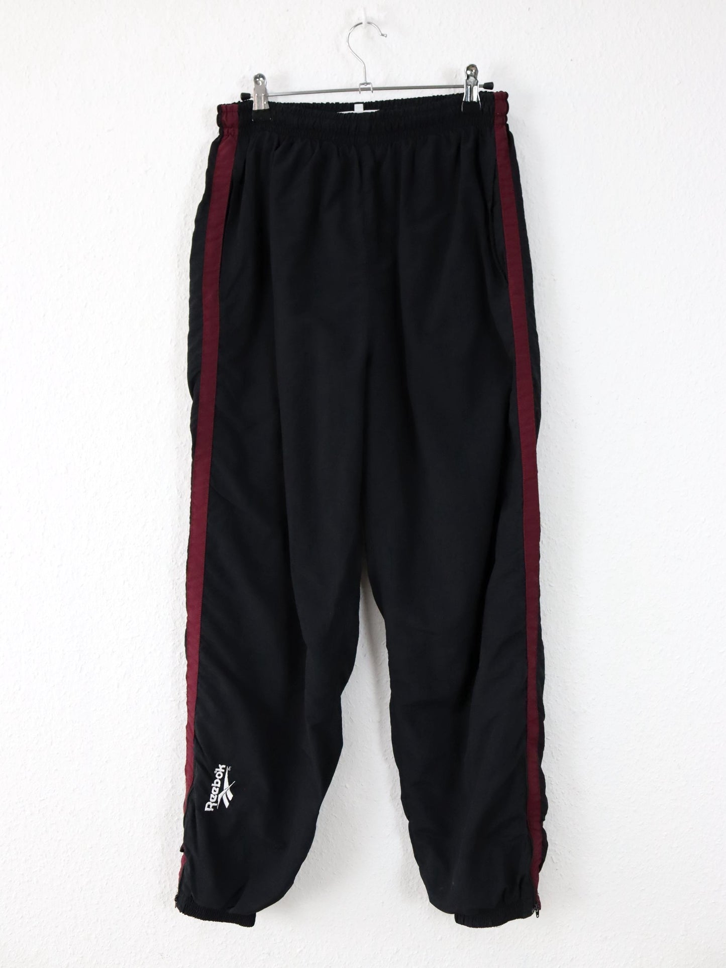 Vintage 80er 90er REEBOK Trainingshose Jogginghose schwarz dunkelrot doppellagig L