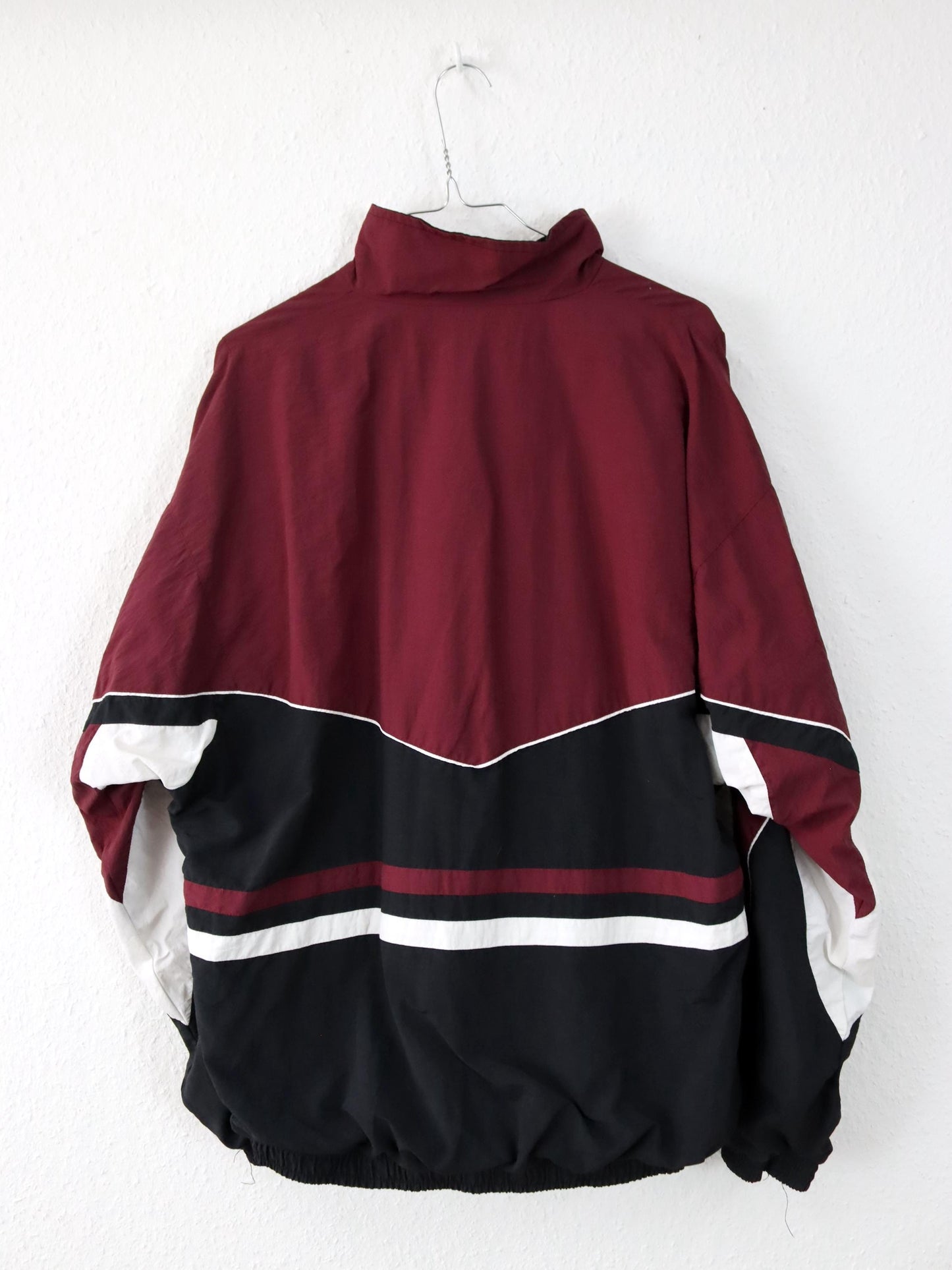 Vintage 80er 90er REEEBOK Trainingsjacke Stehkragen doppellagig dunkelrot schwarz weiß L