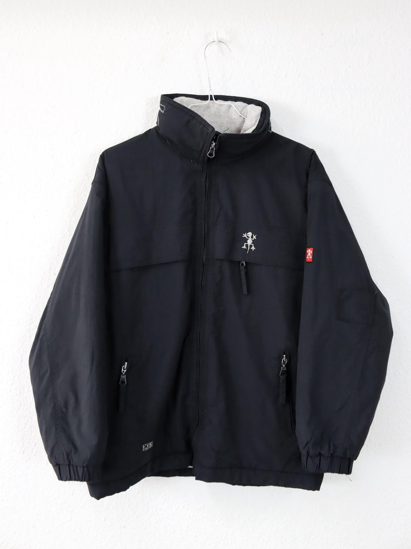 Vintage 90er 00er Y2k EXES Skijacke Winterjacke gefüttert schwarz Backprint XS/S 152