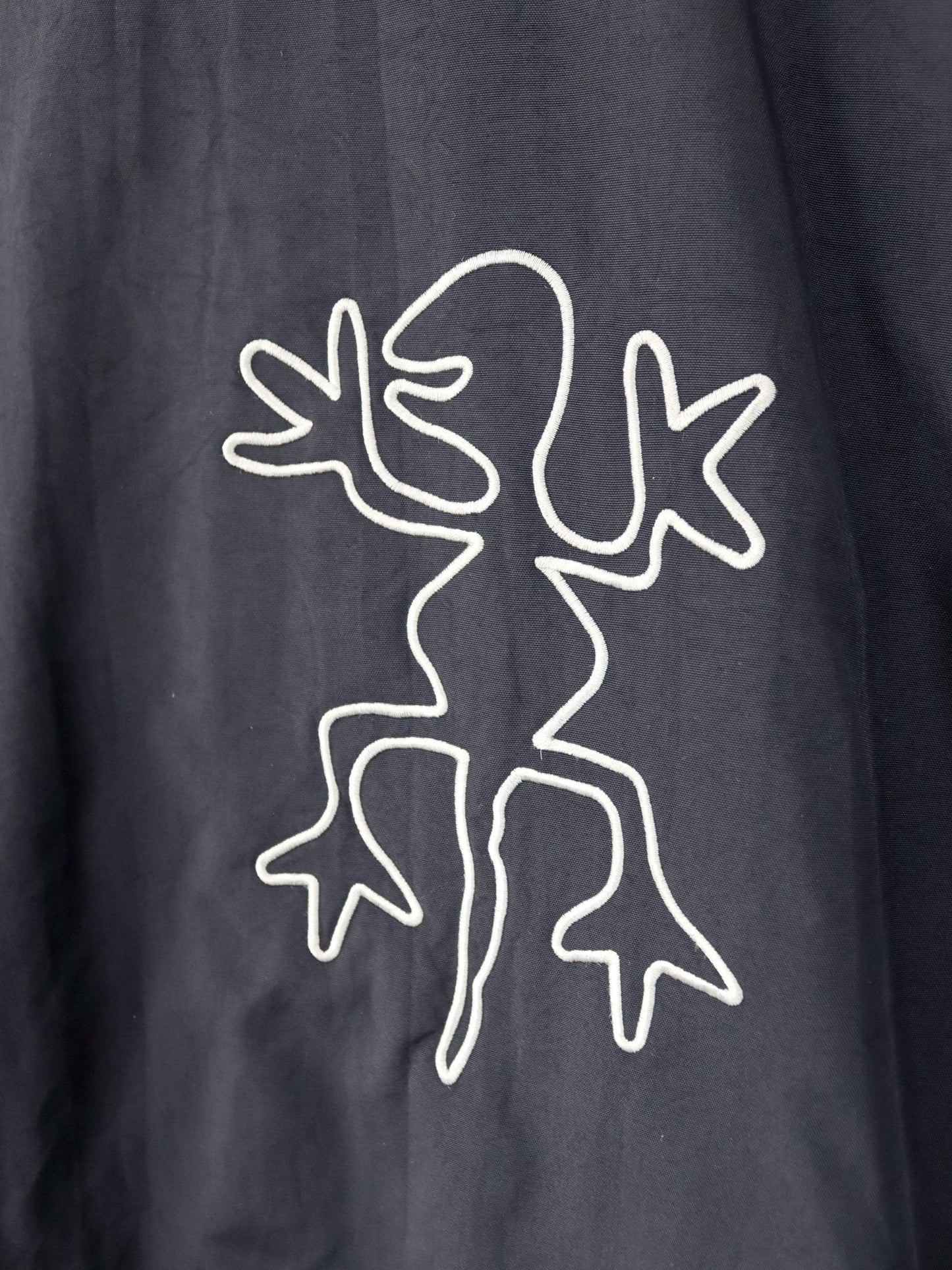 Vintage 90er 00er Y2k EXES Skijacke Winterjacke gefüttert schwarz Backprint XS/S 152