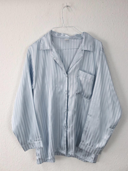 Vintage 80er 90er JP Bluse langarm Pyjamabluse gestreift Satin hellblau S