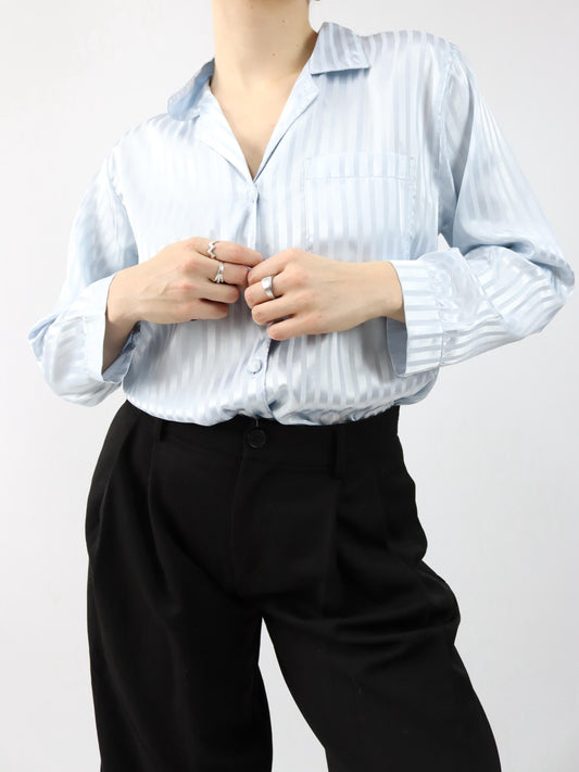 Vintage 80er 90er JP Bluse langarm Pyjamabluse gestreift Satin hellblau S