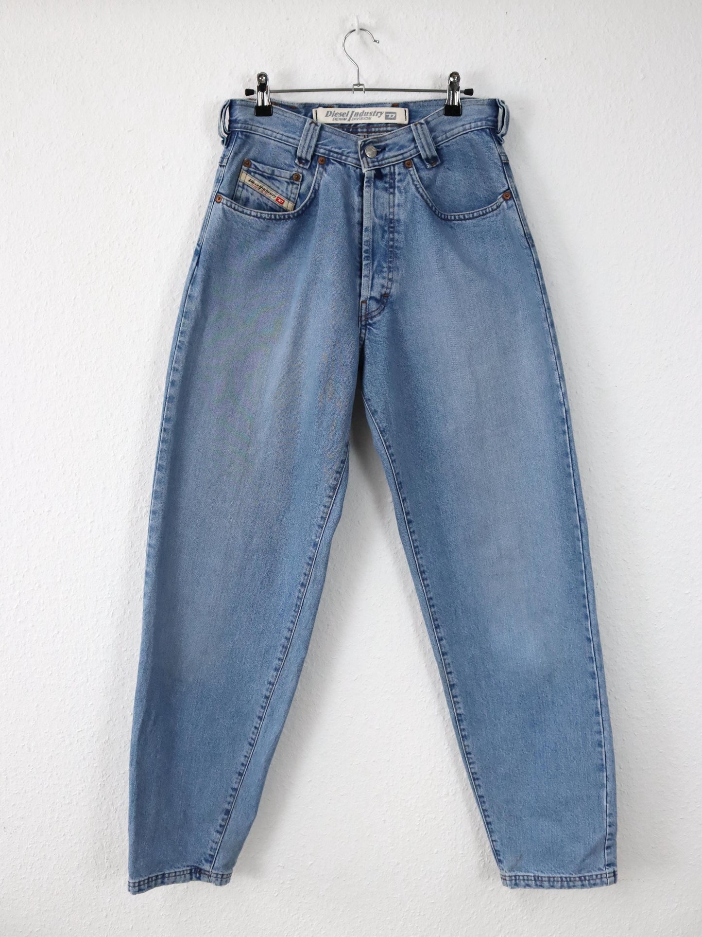Vintage 80er 90er DIESEL Saddler Jeans Hose gerades Bein hellblau Denim W29