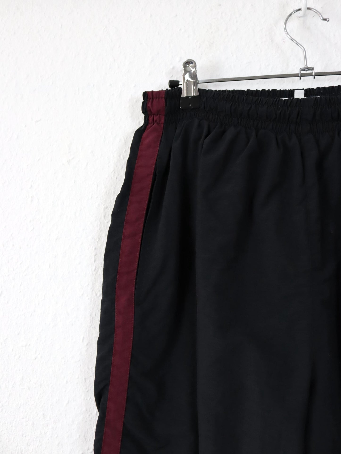 Vintage 80er 90er REEBOK Trainingshose Jogginghose schwarz dunkelrot doppellagig L