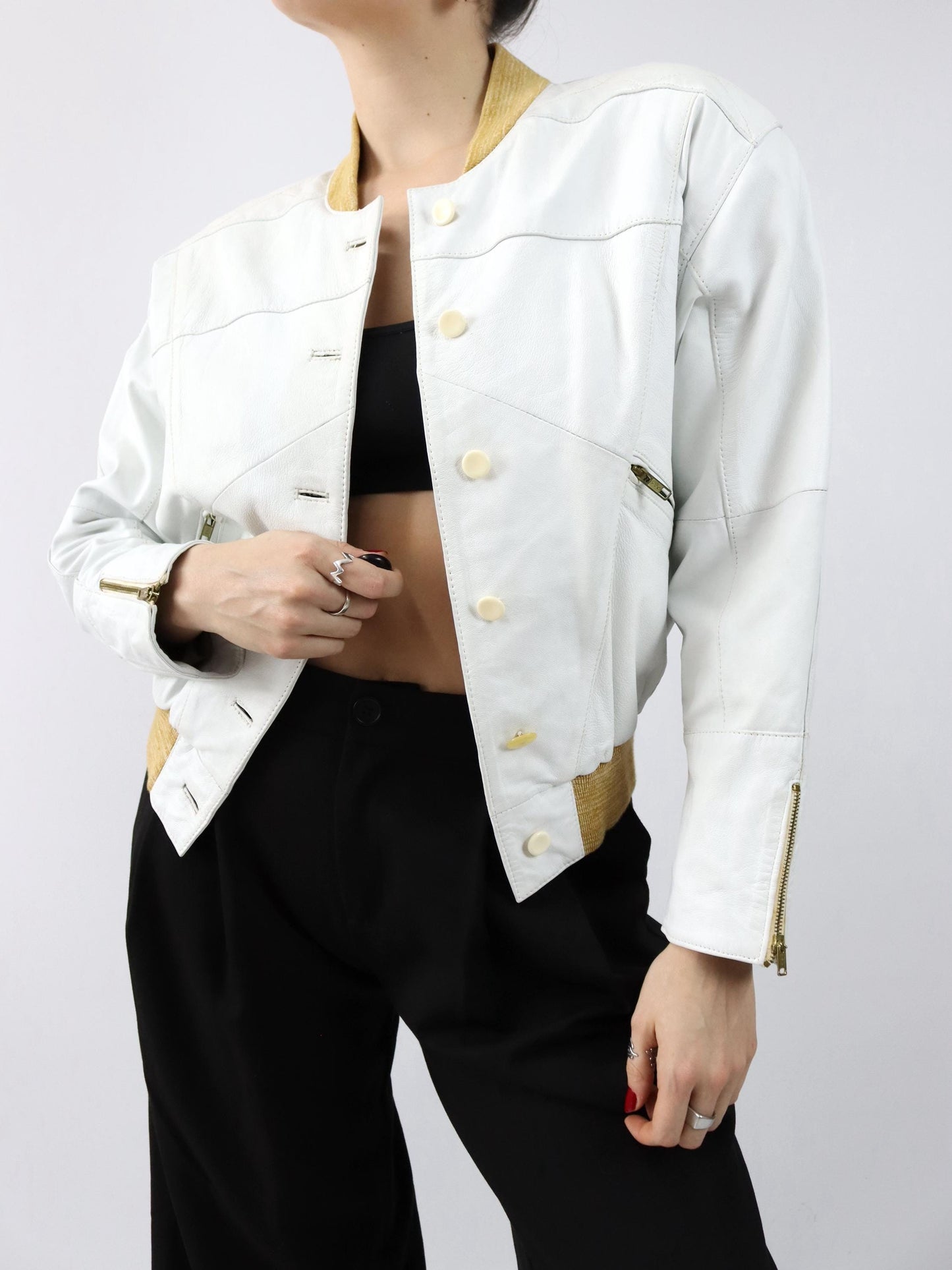 Vintage 80er 90er Lederjacke cremeweiß weiß Bomberjacke Schulterpolster 36