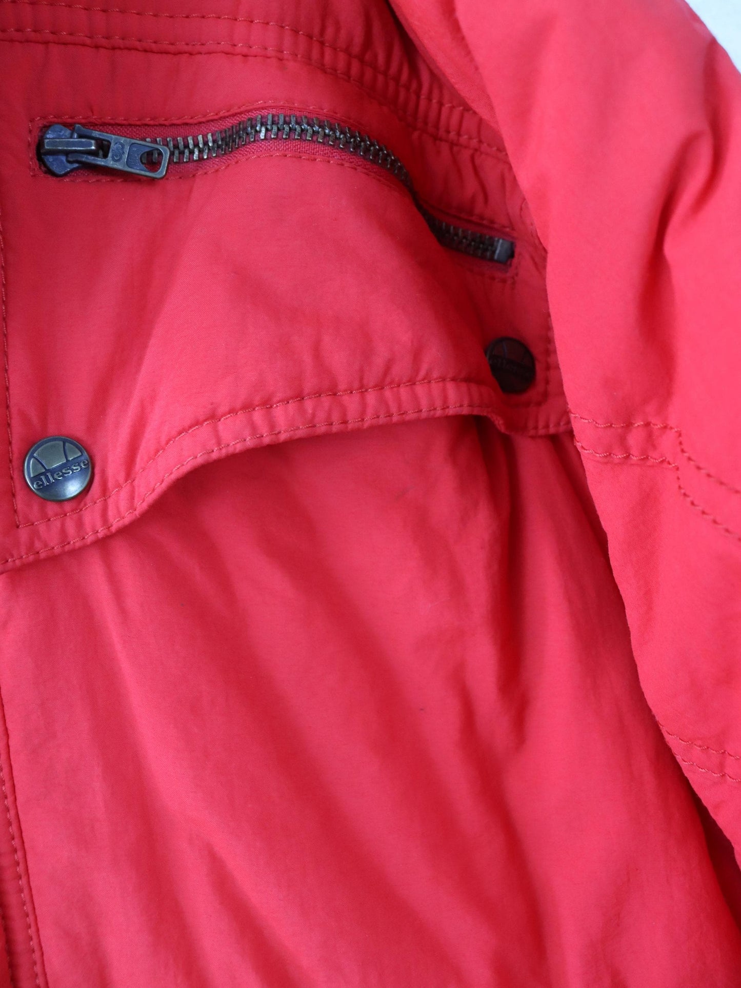 Vintage 80s 90s ELLESSE Winter Jacket Shoulder Pads Lined Red 48 M