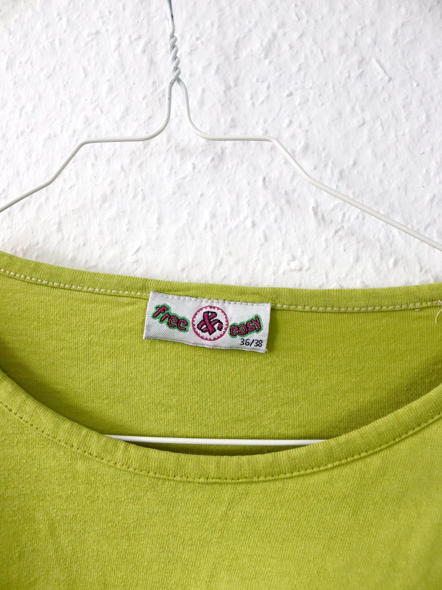 Vintage 80er 90er FREE & EASY Crop Top Shirt kurzarm Schulterbreite 36/38