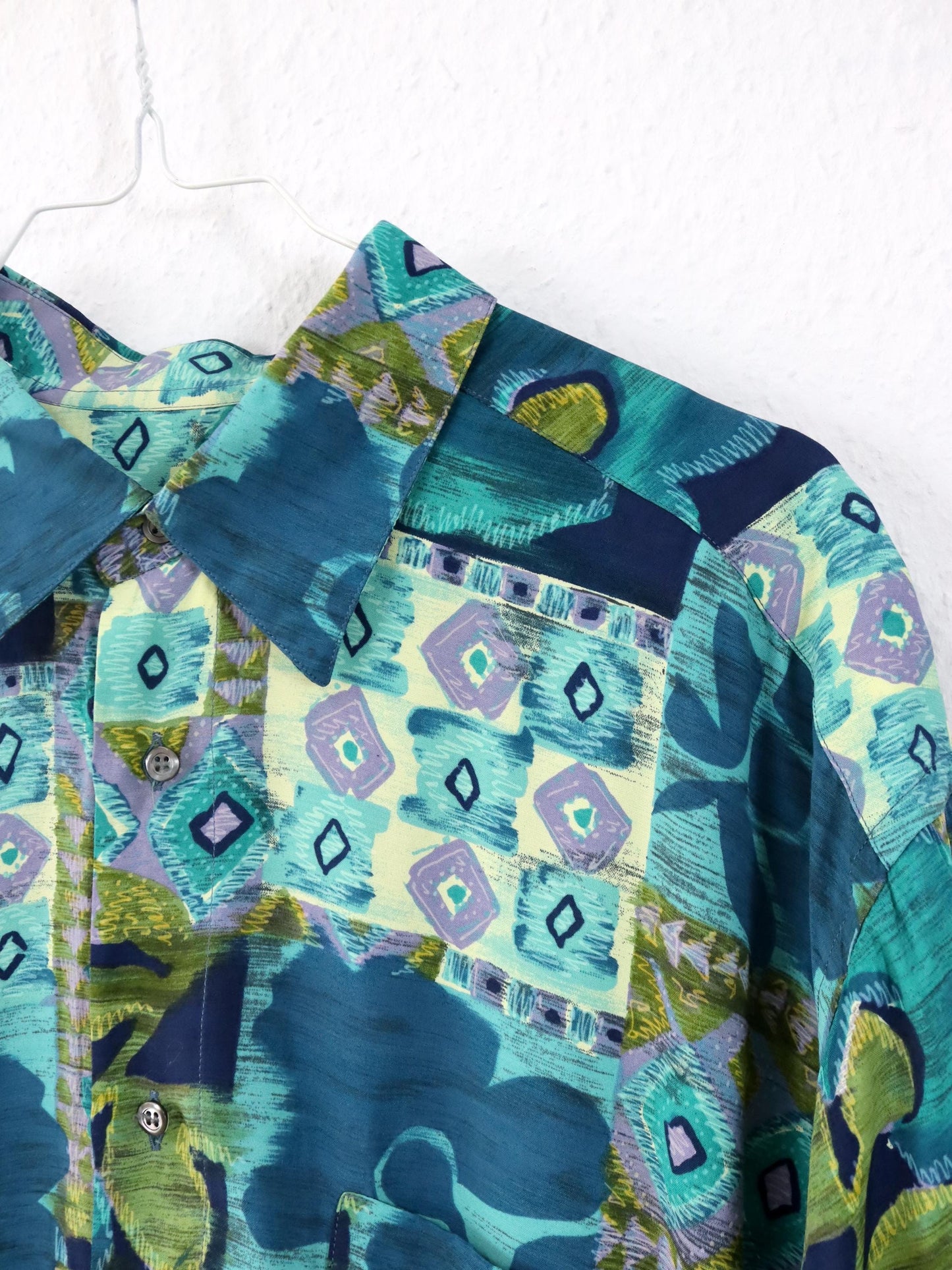 Vintage 80er 90er CARLO REGONA Hemd kurzarm crazy pattern Viskose blau grün XL