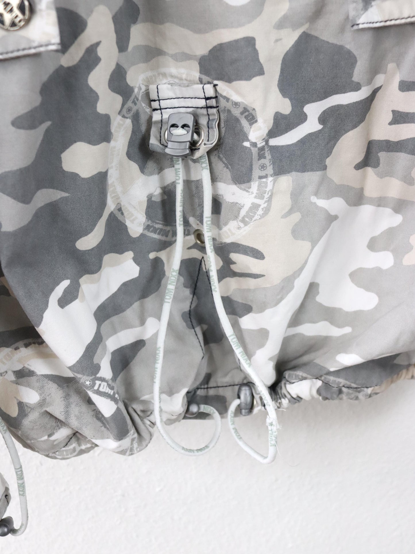 Vintage 90er 00er Y2k TOM NIXX Windbreaker Überziehjacke Jacke Camouflage Designer Berlin XXL