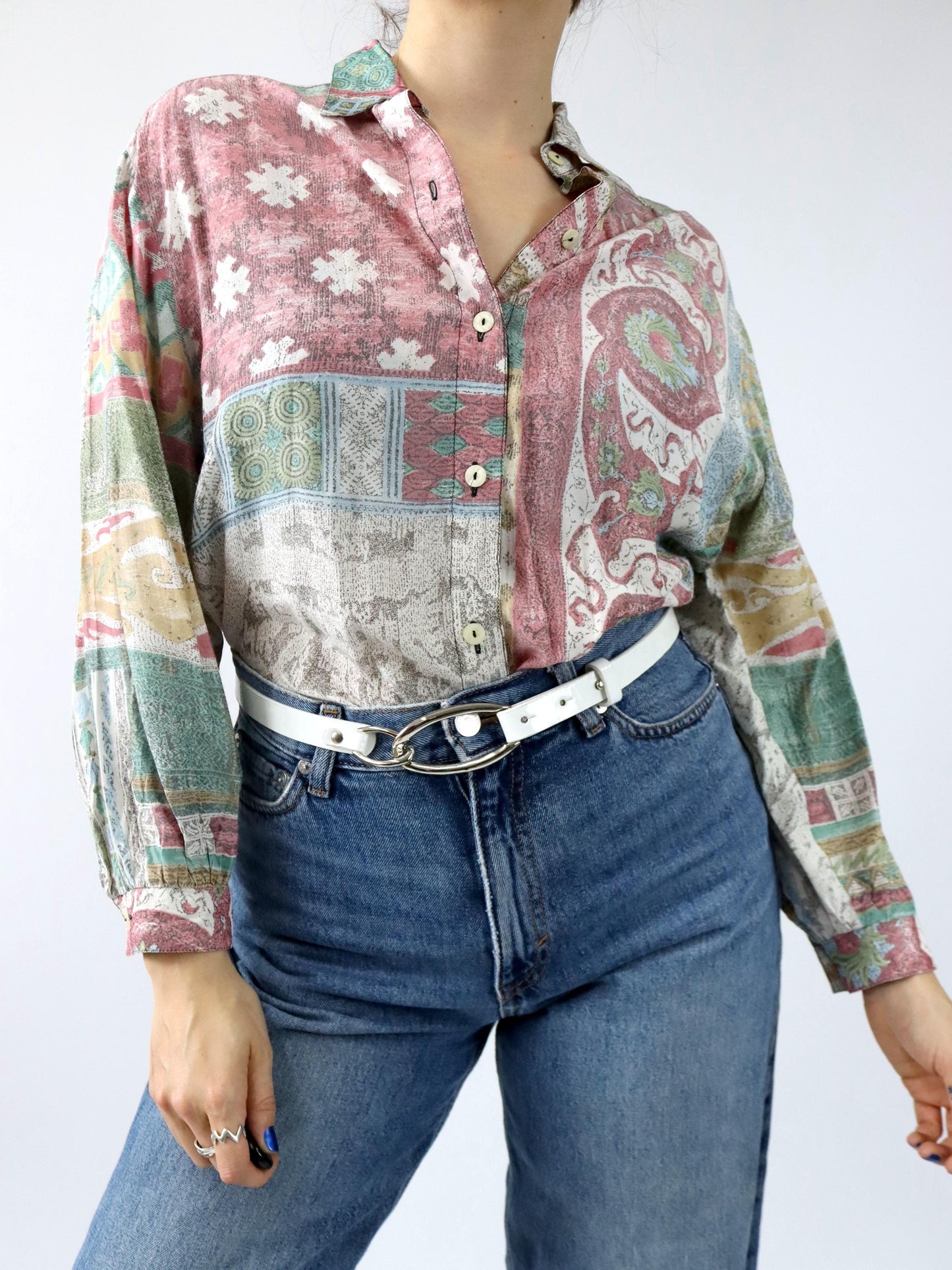 Vintage 80er 90er Bluse langarm crazy pattern Spitzkragen Made in Germany Viskose 38
