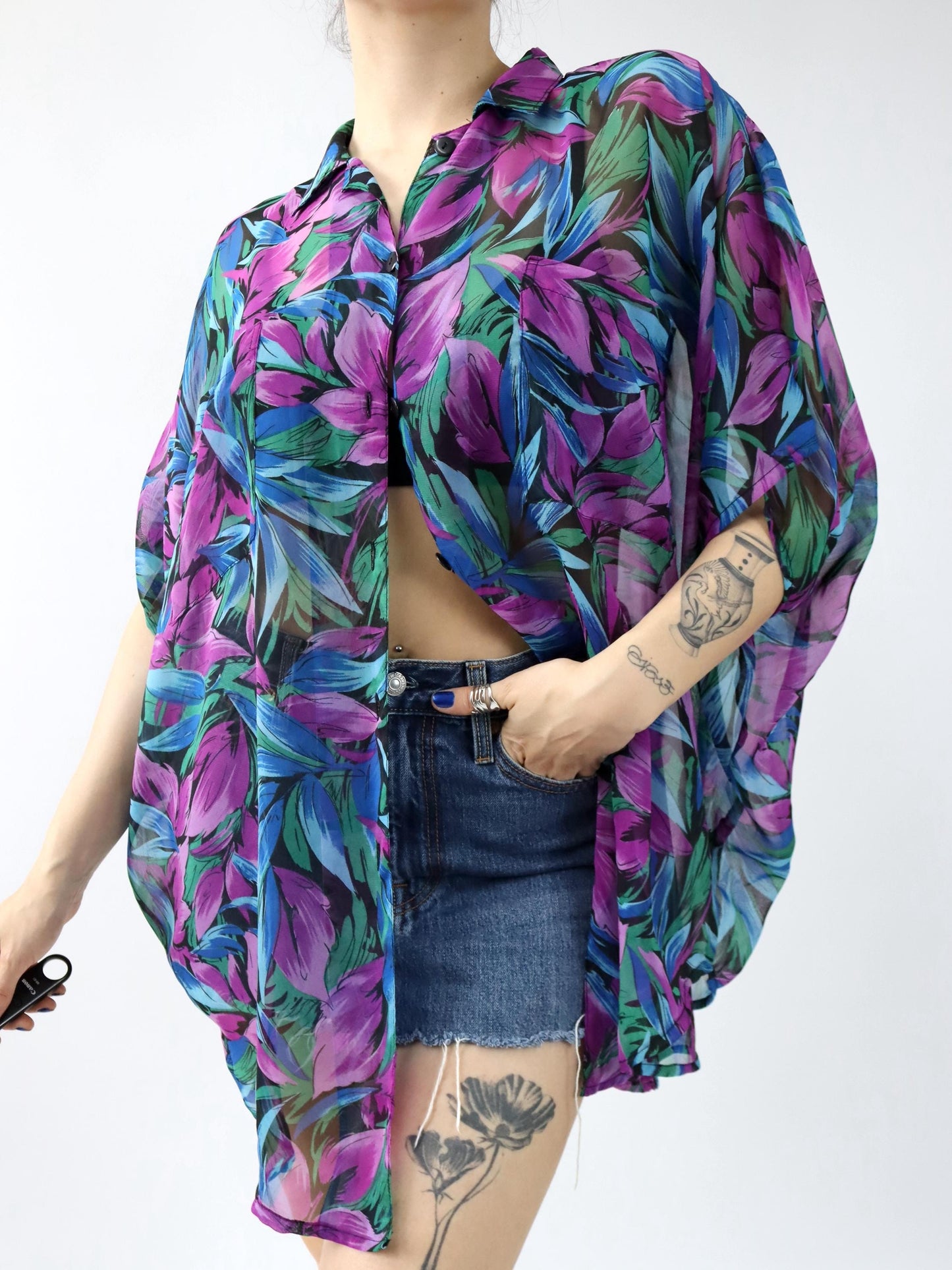 Vintage 80er 90er CAMA Bluse kurzarm leicht transparent Blumenmuster Fledermausärmel M-L