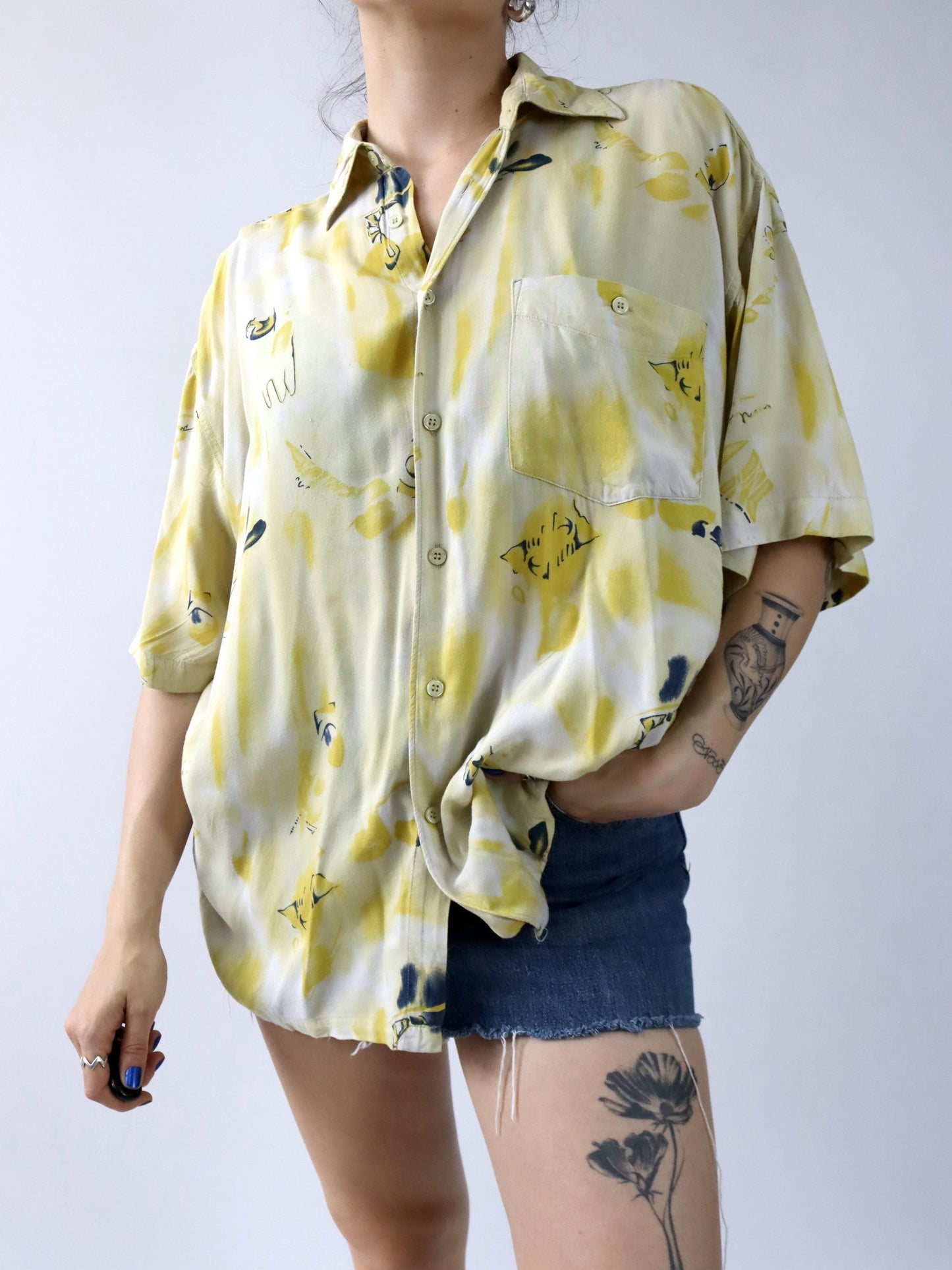 Vintage 80er 90er TRAPEZ Hemd kurzarm crazy pattern gelb Viskose L