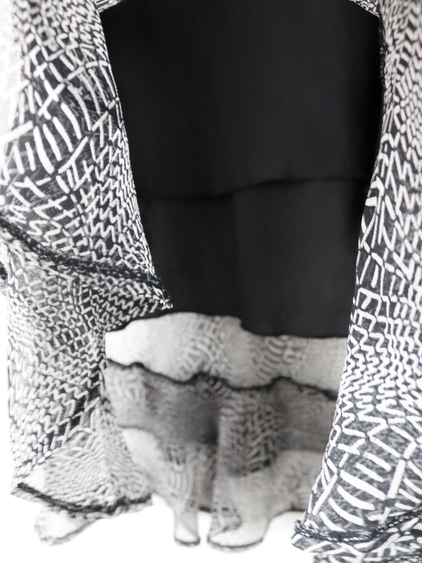Vintage 90er 00er Y2k CANDA Midirock crazy pattern Mesh Raffung schwarz weiß 38