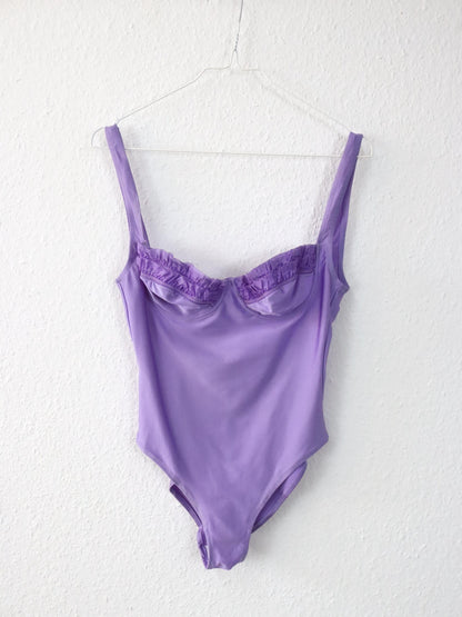 Vintage 80er 90er LYCRA Body Badeanzug Rüschen Flieder rückenfrei 42