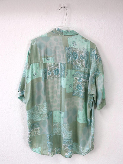 Vintage 80er 90er Hemd kurzarm crazy pattern hellblau M