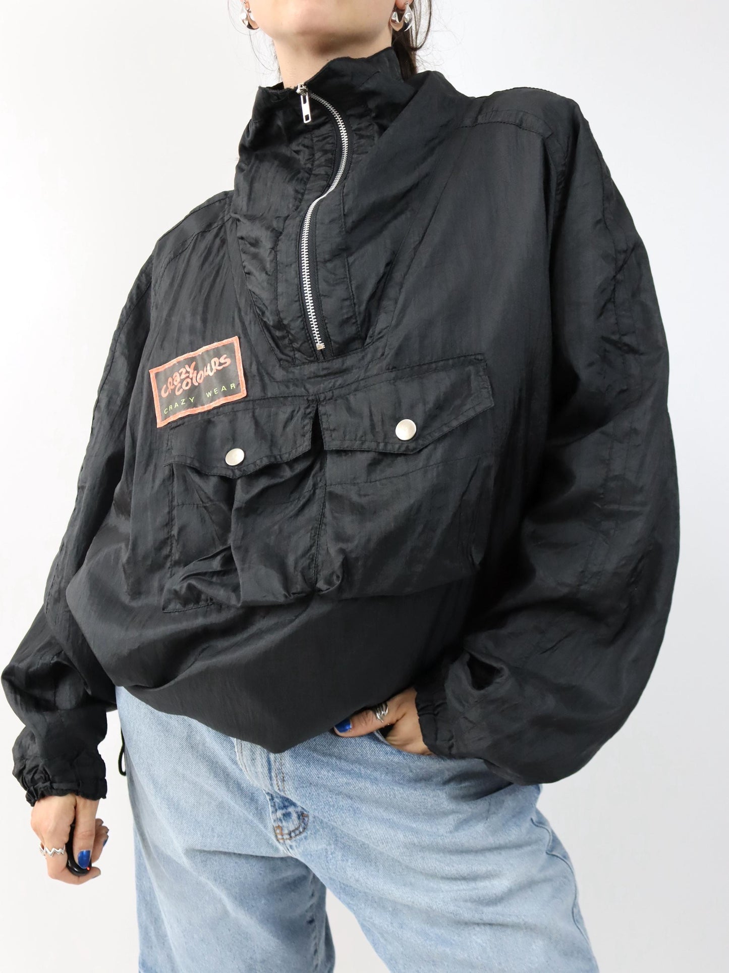 Vintage 80er 90er CRAZY COLOURS Windbreaker Jacke Überziehjacke Stehkragen schwarz Backprint M