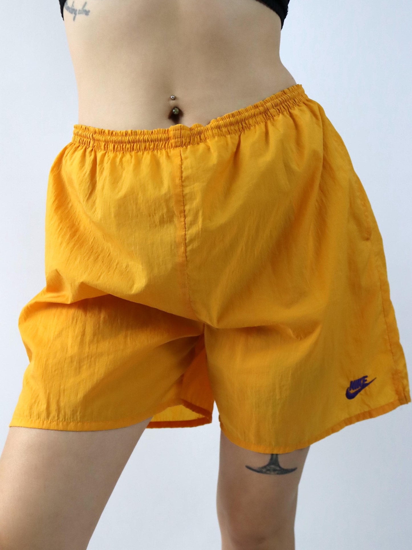 Vintage 80er 90er NIKE Shorts kurze Hose Badehose gelb XL