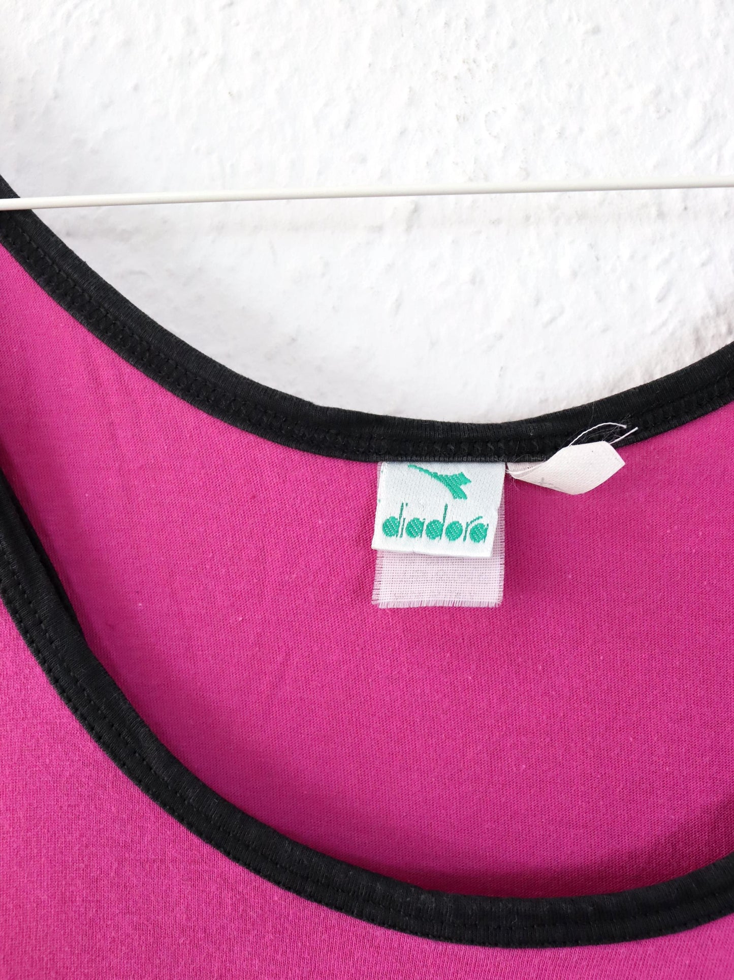 Vintage 80er 90er DIADORA Tanktop Achselshirt Print pink XL