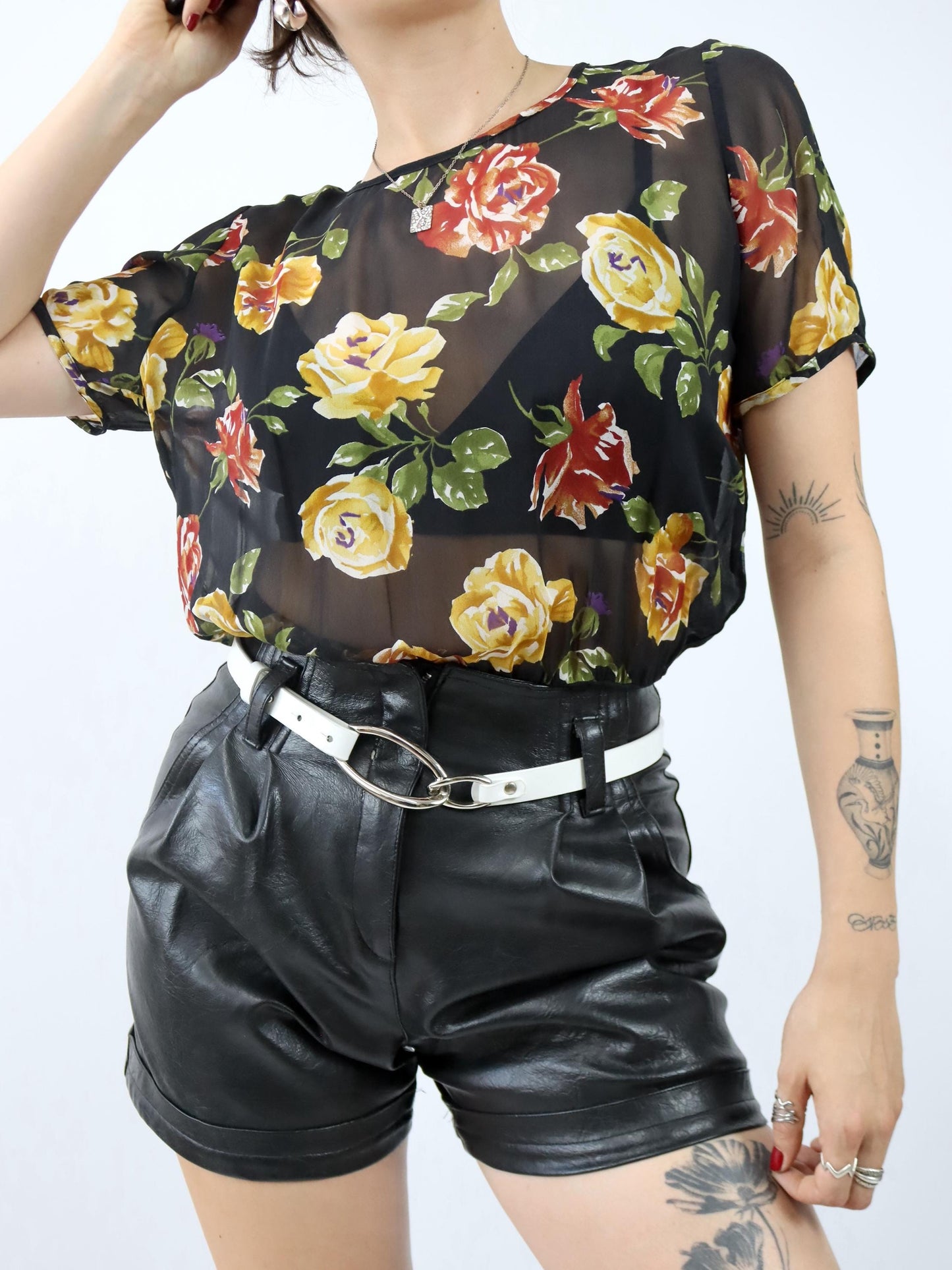 Vintage 80er 90er PERLA Body Bluse kurzarm Blumen leicht transparent Seide  40