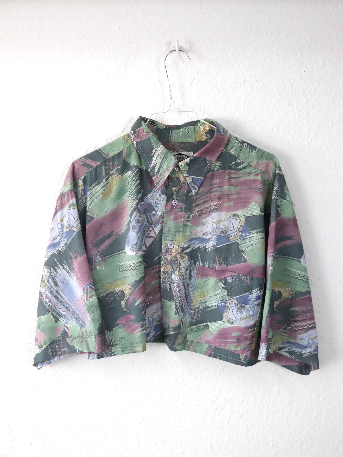 Vintage 80er 90er DAY-X Hemd kurzarm crazy pattern Crop bauchfrei Viskose L