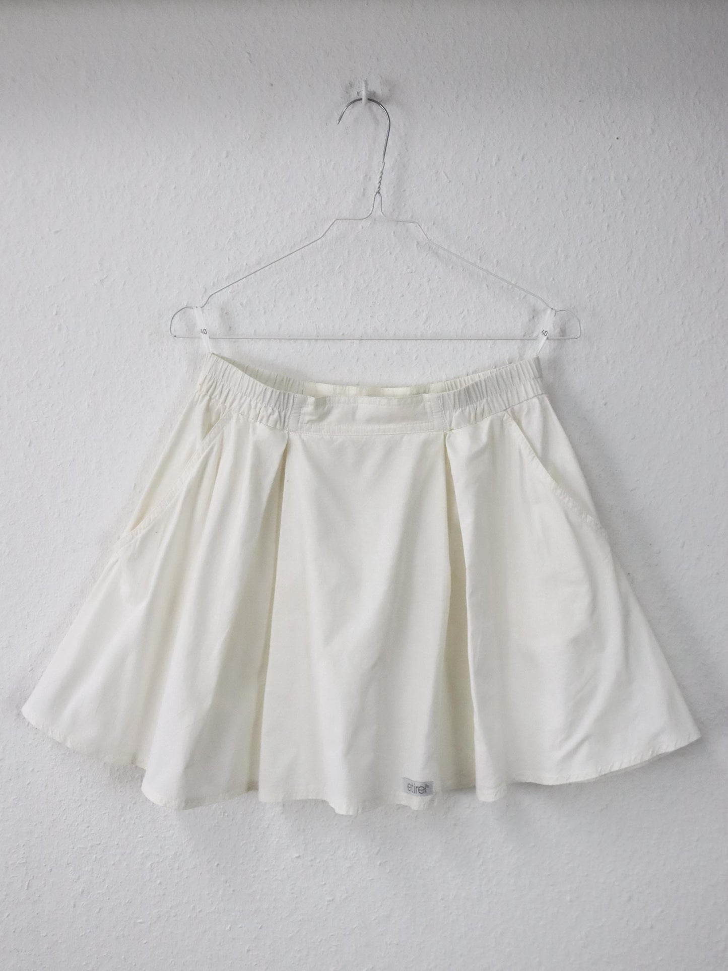 Vintage 80er 90er ETIREL Tennisrock Rock Minirock weiß 40