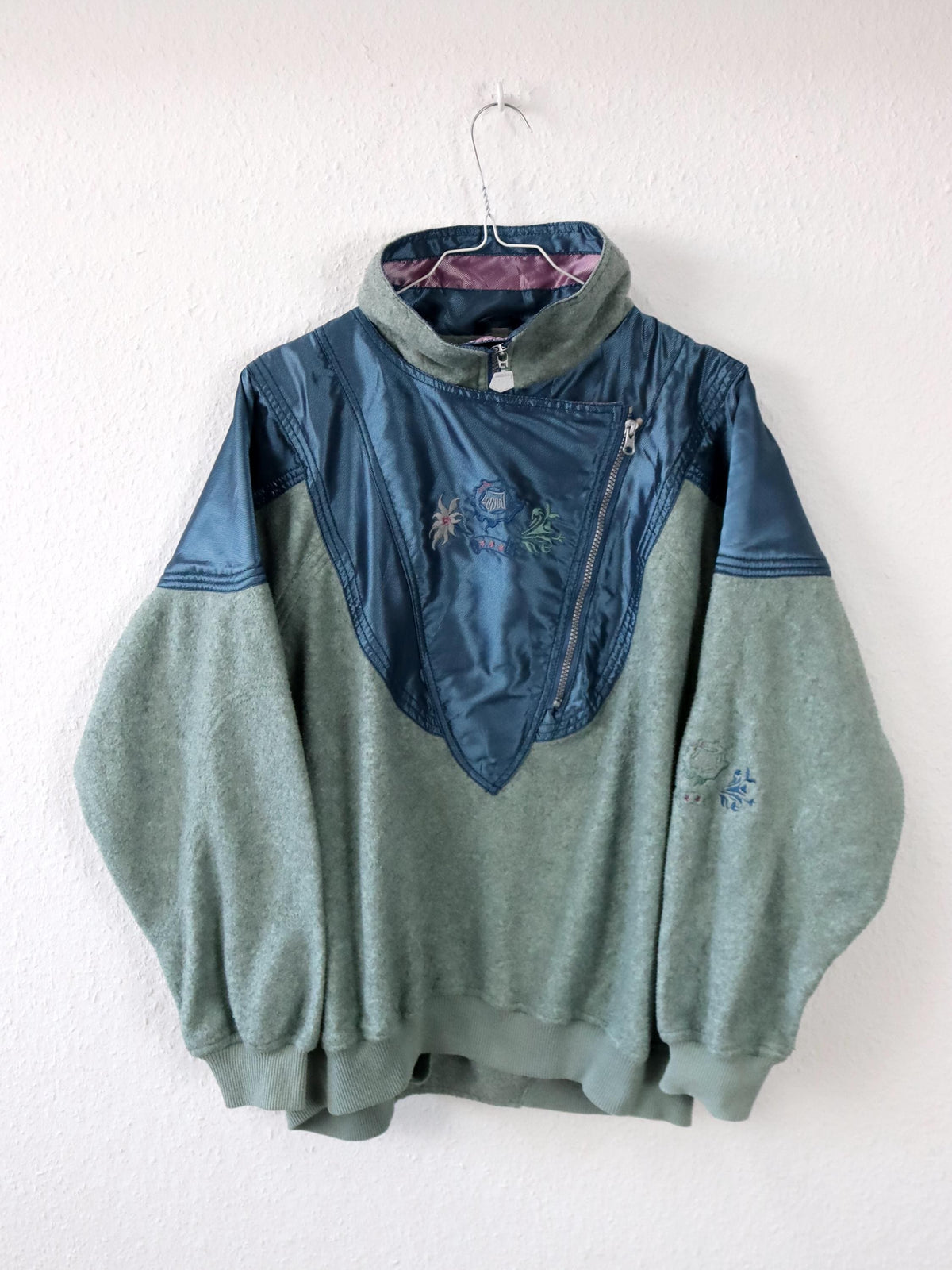 Vintage 80er 90er AMERICAN Fleecepullover Pullover blau altrosa Stehkragen Stickerei M/L