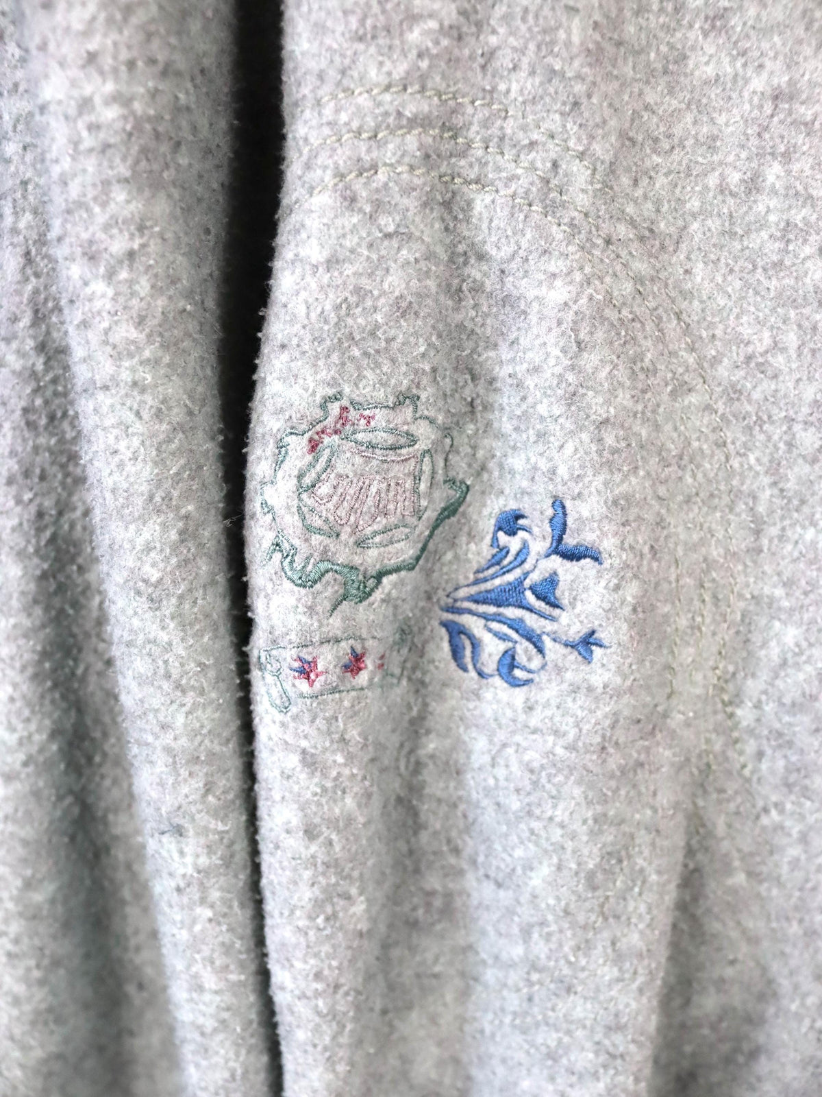 Vintage 80er 90er AMERICAN Fleecepullover Pullover blau altrosa Stehkragen Stickerei M/L