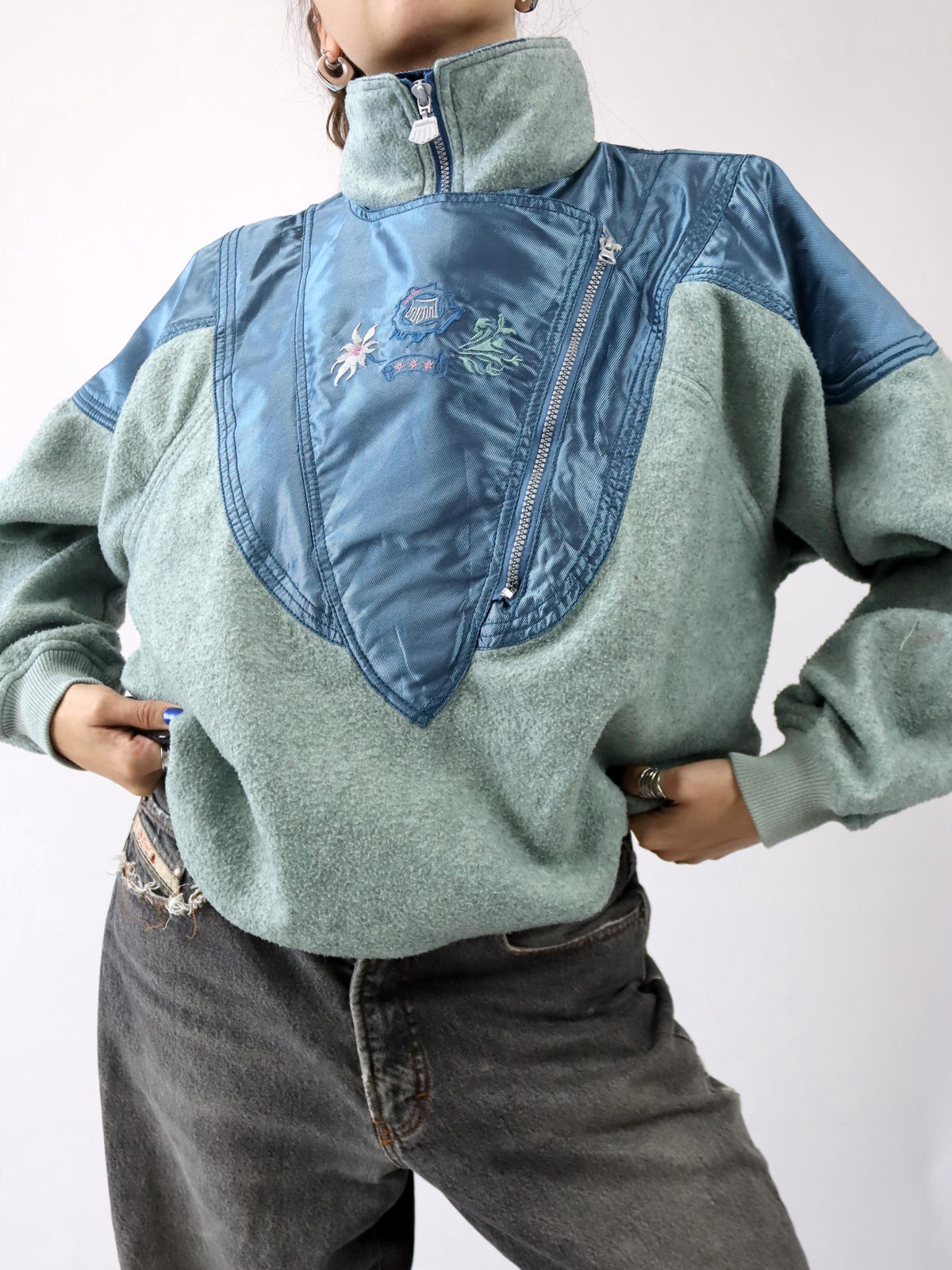 Vintage 80er 90er AMERICAN Fleecepullover Pullover blau altrosa Stehkragen Stickerei M/L